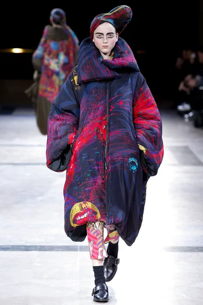 Look 8
